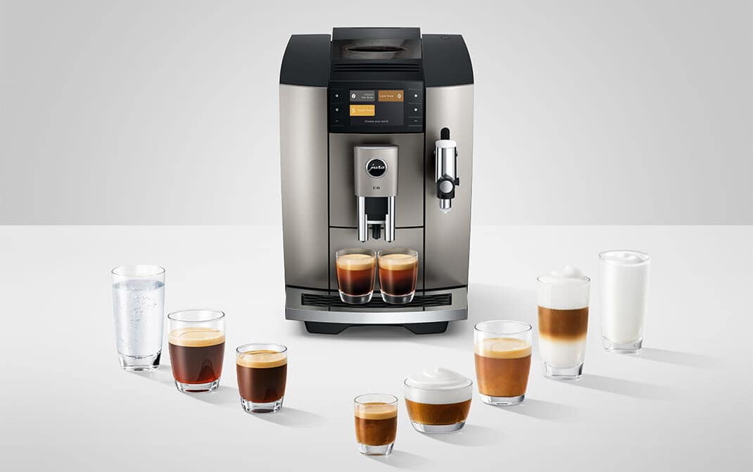 JURA E8 met het volledige repertoire van 27 koffiespecialiteiten