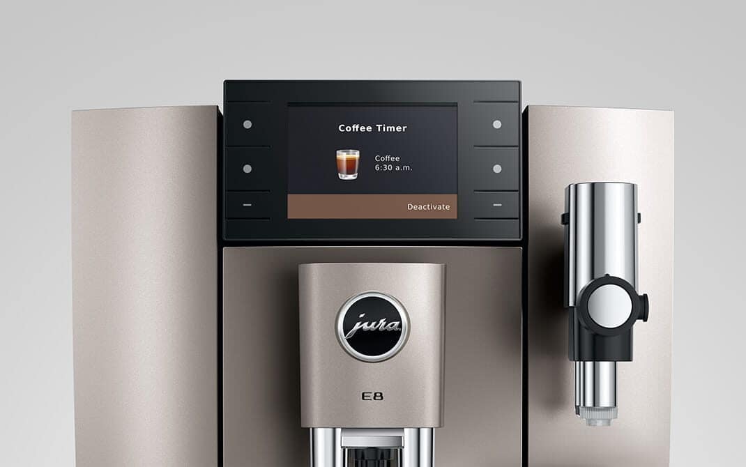 Coffee Timer op het display van de JURA E8: koffie klaar om 6.30 uur