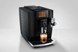 JURA E8 Piano Black volautomaat voor thuis, vooraanzicht met kleurenscherm — fabrikantbeeld 13