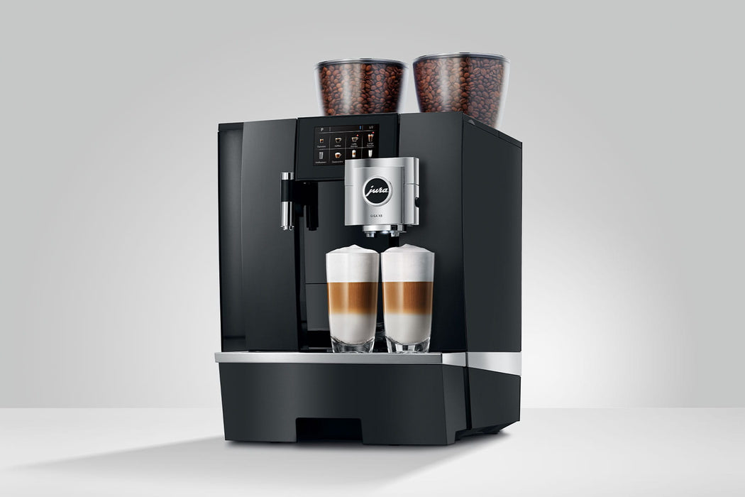 JURA GIGA X8 Aluminium professionele koffiemachine, vooraanzicht — fabrikantbeeld 10