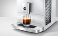 JURA C9 Piano White compacte volautomaat voor thuis, vooraanzicht — productkenmerk 6