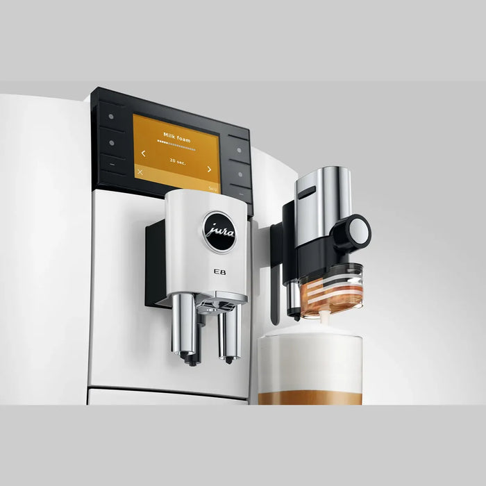 jura e8 piano white ed close up van chocolade canister