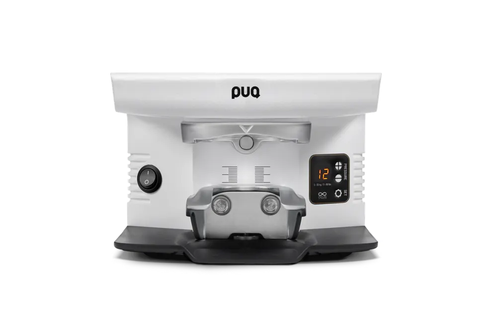 PuqPress M6 automatische koffiestamper met digitaal display en compatibiliteit voor Mythos MY75/MYG75 koffiemolens